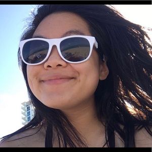 Meet your Posher, Molly